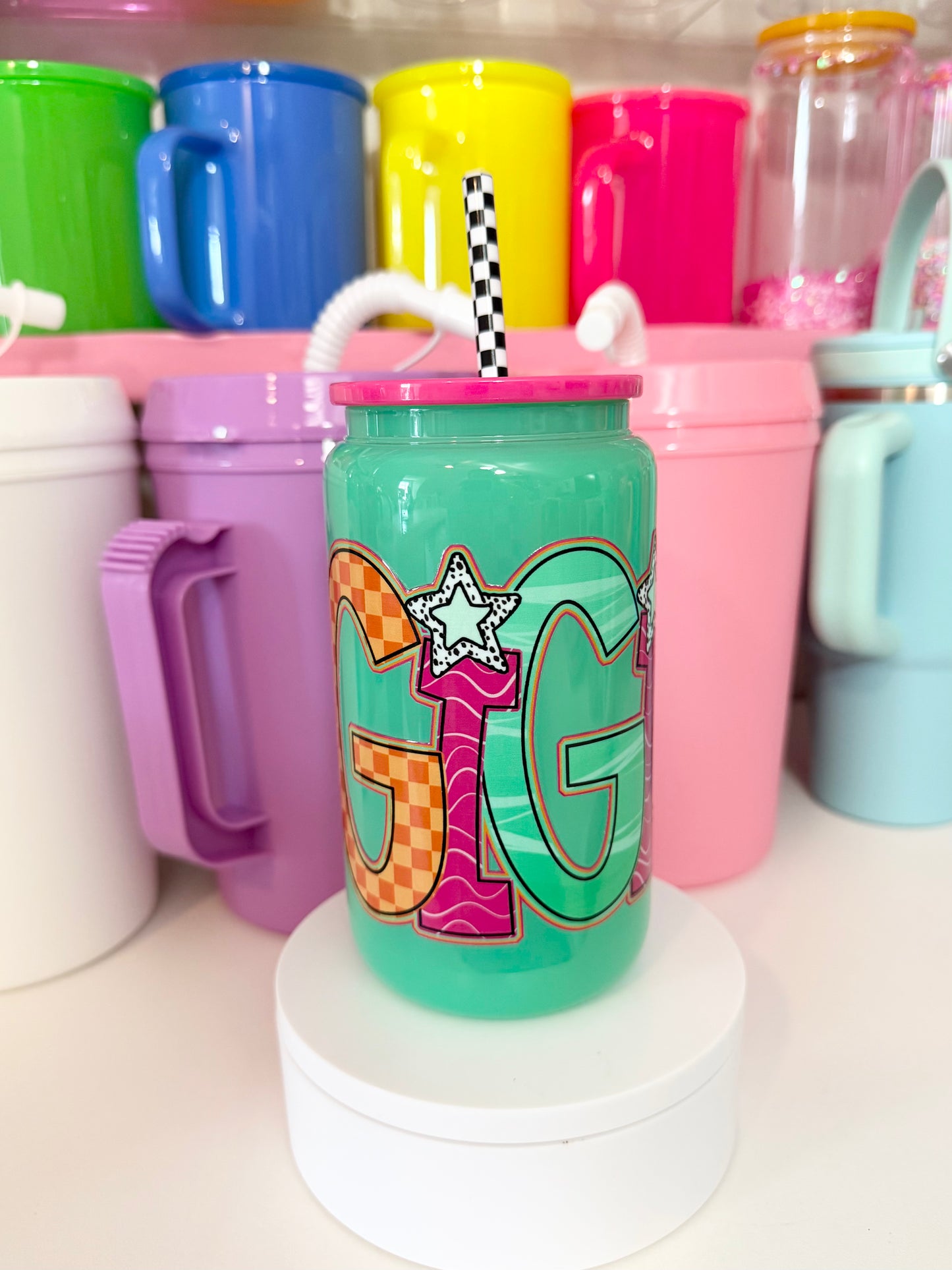 Gigi glass cup W/checkered straw